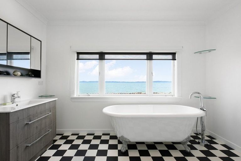 Photo of property in 530 Tararu Sh25 Road, Thames, 3500