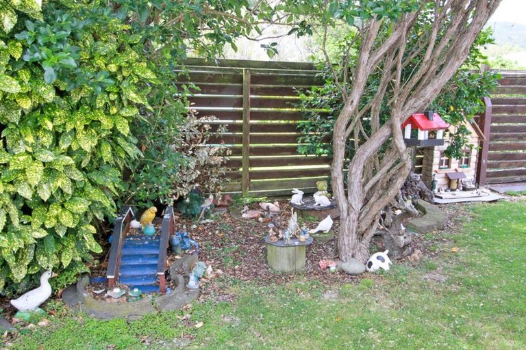 Photo of property in 113 Wood Street, Wainuiomata, Lower Hutt, 5014