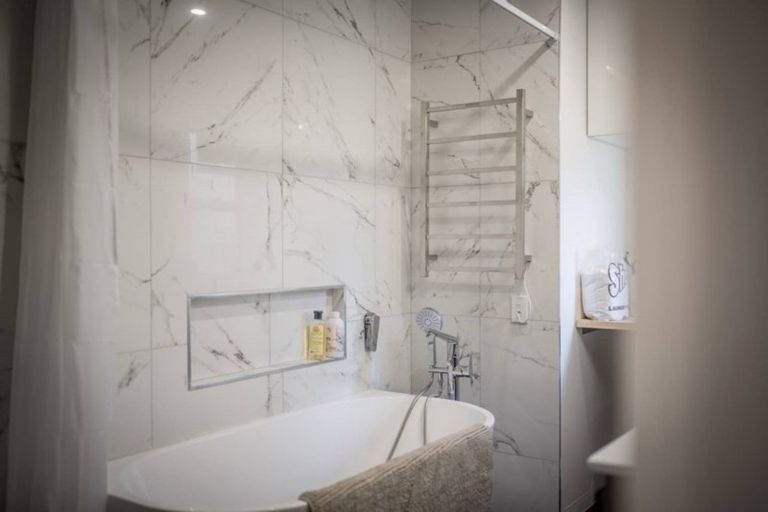 Photo of property in 46 Bleakhouse Road, Howick, Auckland, 2014