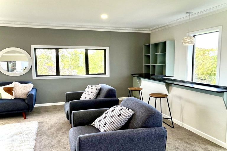 Photo of property in 1a Stottholm Road, Titirangi, Auckland, 0604