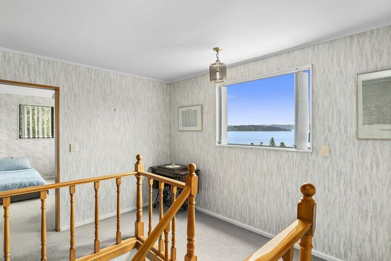 Photo of property in 15 Karaka Street, Eastbourne, Lower Hutt, 5013