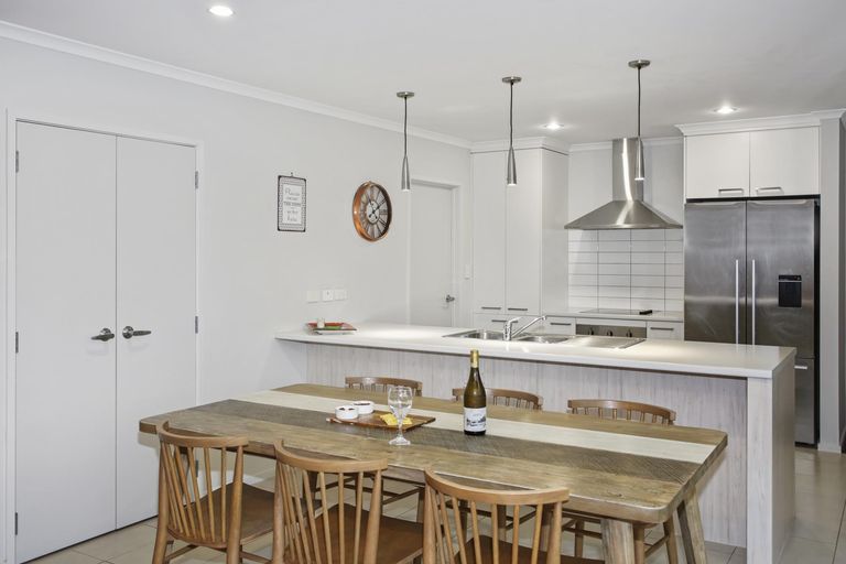 Photo of property in 139 Hillpark Drive, Pokeno, 2402