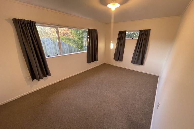 Photo of property in 2/30 Petherick Street, Taita, Lower Hutt, 5011