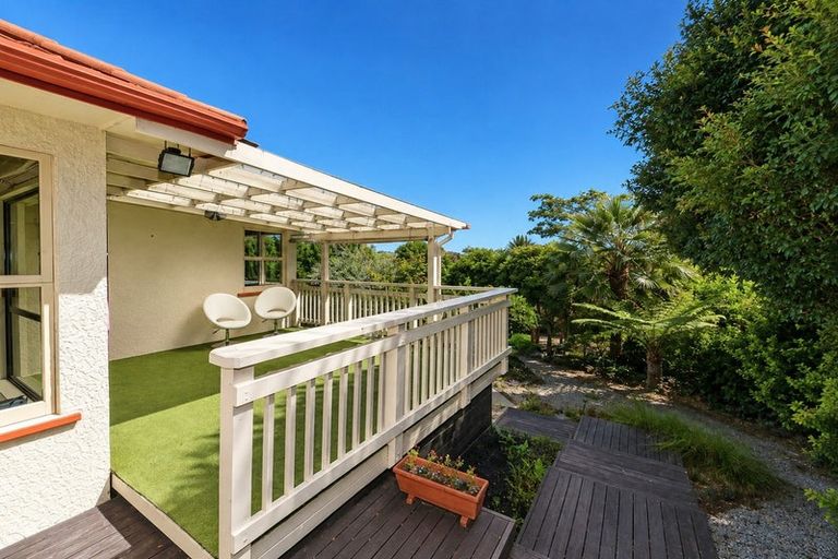 Photo of property in 12 Crescent Street, Richmond, 7020