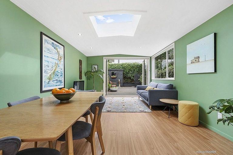 Photo of property in 200 Tinakori Road, Thorndon, Wellington, 6011