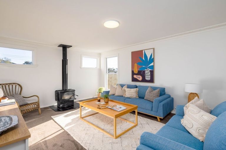 Photo of property in 76 Shortland Street, Wainoni, Christchurch, 8061