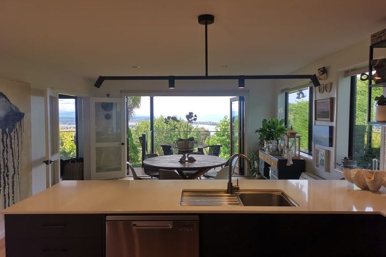 Photo of property in 263 Mount Pleasant Road, Mount Pleasant, Christchurch, 8081