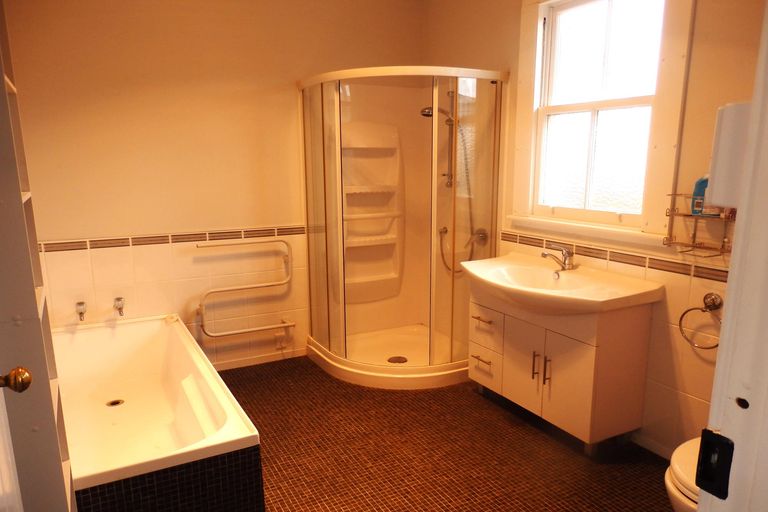 Photo of property in 38 Hall Street, Cambridge, 3434