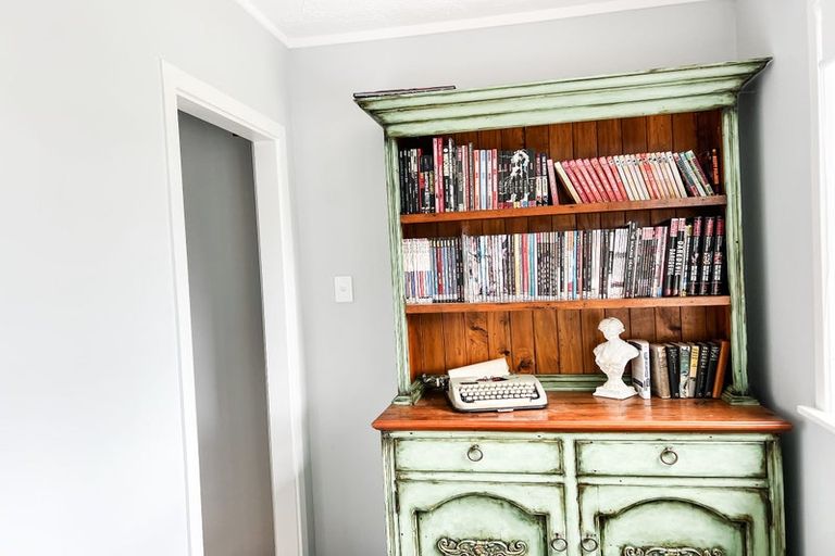 Photo of property in 84 Millbrook Road, Henderson, Auckland, 0612