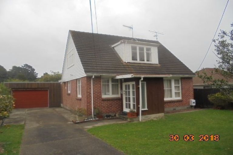 Photo of property in 72 Horoeka Street, Stokes Valley, Lower Hutt, 5019