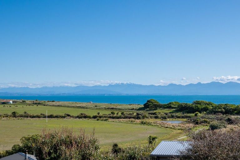 Photo of property in 21 Athol Street, Glenduan, Nelson, 7071