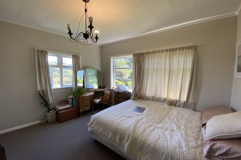 Photo of property in 49 Pembroke Road, Northland, Wellington, 6012