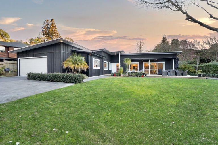 Photo of property in 14a Clawton Street, Westown, New Plymouth, 4310