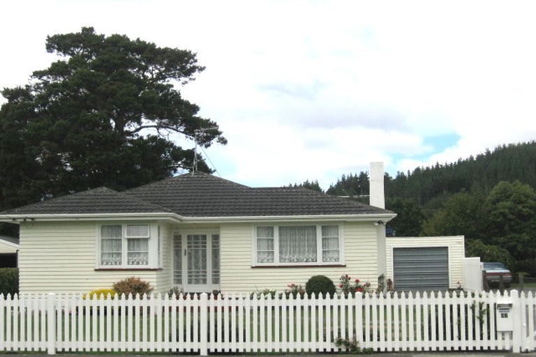 Photo of property in 23 Marion Street, Silverstream, Upper Hutt, 5019