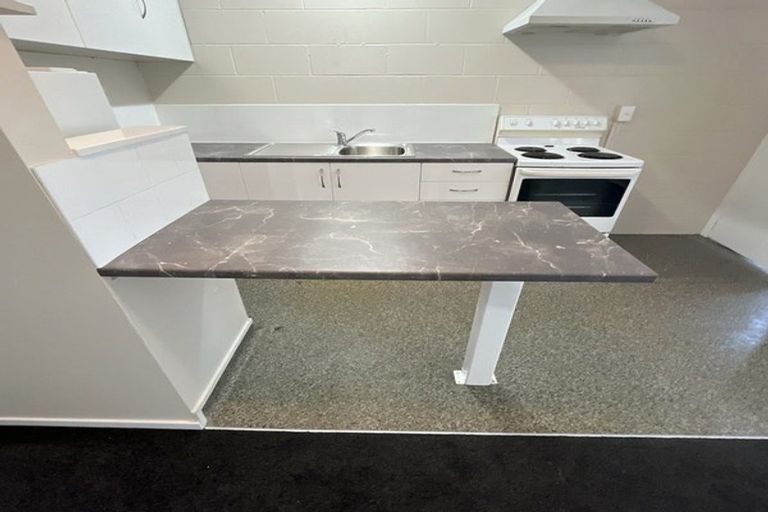 Photo of property in 14-16 Mako Mako Road, Levin, 5510