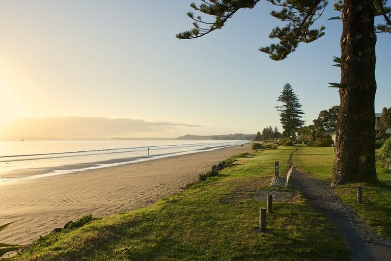 Photo of property in 149 Hillcrest Road, Hatfields Beach, 0931