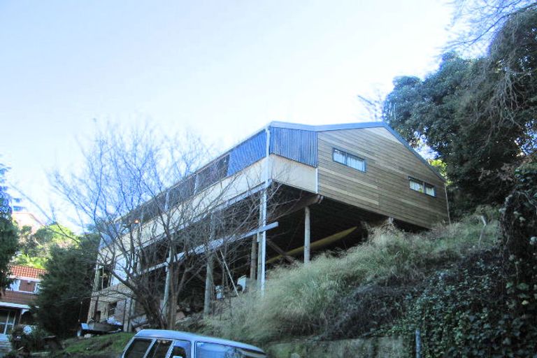 Photo of property in 18 Priestley Road, Bluff Hill, Napier, 4110