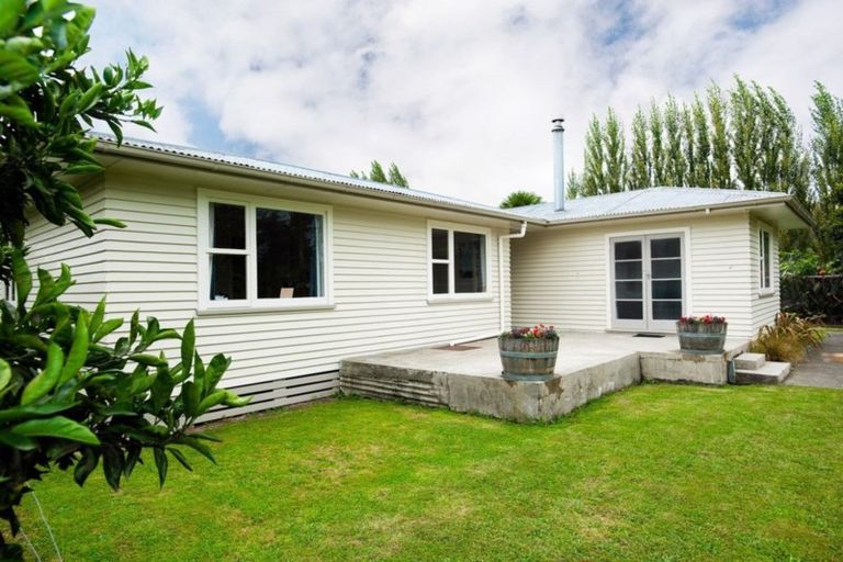 Photo of property in 35 Royd Road West, Makauri, Gisborne, 4071