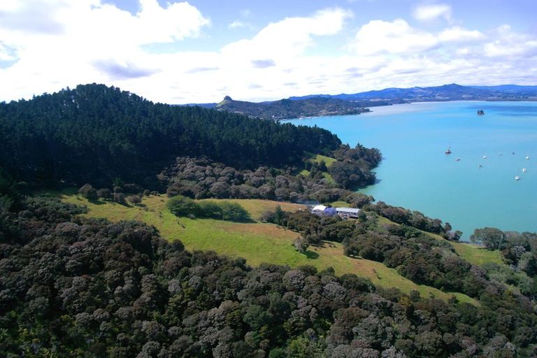 Photo of property in 225 Okura Bay Road, Totara North, Kaeo, 0479
