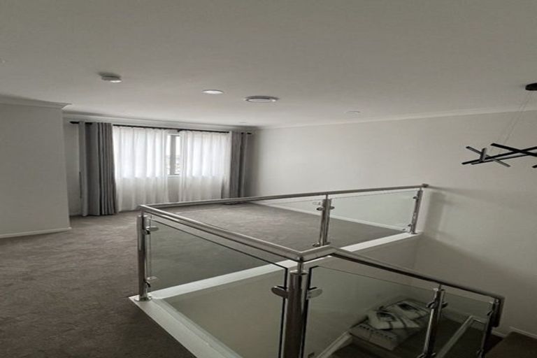 Photo of property in 35a Ksenia Drive, Flat Bush, Auckland, 2019