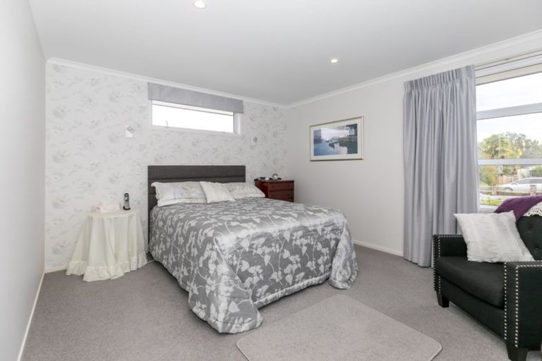 Photo of property in 99 Dixon Road, Glenview, Hamilton, 3206