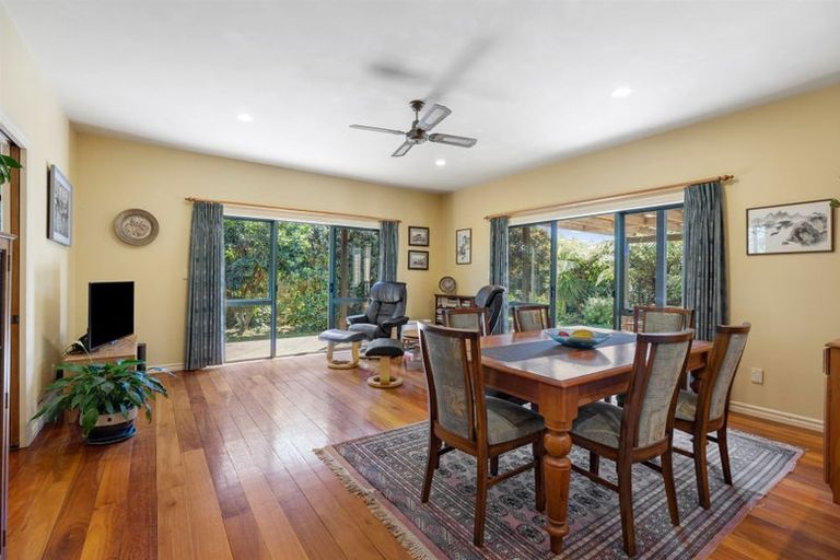 Photo of property in 32 Maesbury Close, Papamoa Beach, Papamoa, 3118