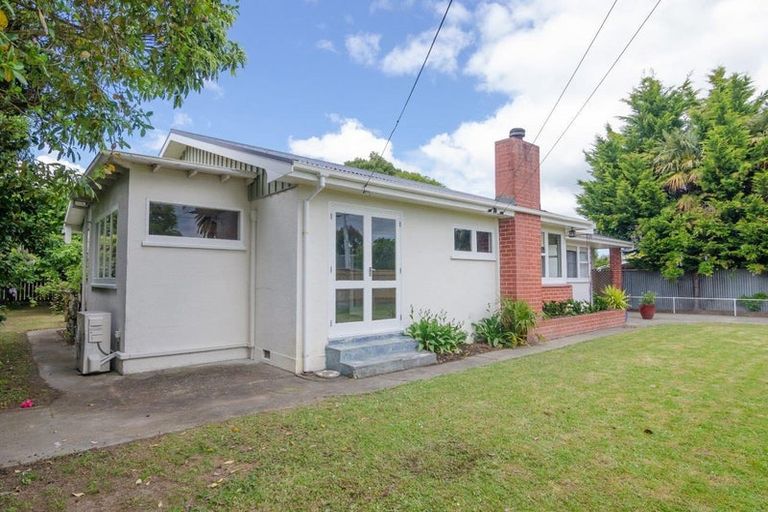 Photo of property in 39 East Street, Greytown, 5712