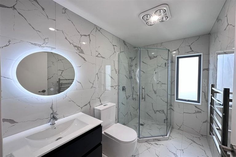 Photo of property in 42 John Gray Street, Papakura, 2110