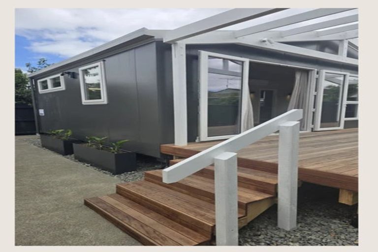 Photo of property in 27 Ava Street, Petone, Lower Hutt, 5012