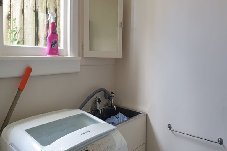 Photo of property in 55 Duncansby Road, Stanmore Bay, Whangaparaoa, 0932