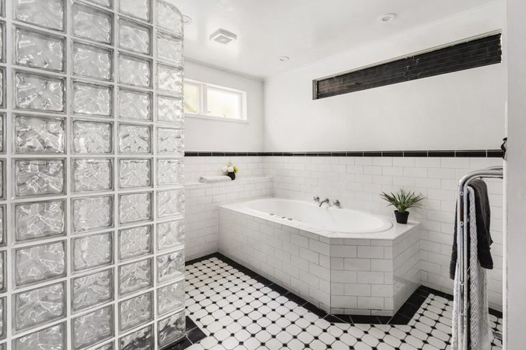 Photo of property in 118 Te Anau Road, Hataitai, Wellington, 6021