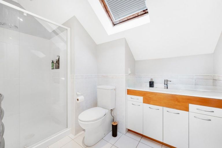 Photo of property in 7 Kerridge Close, Shamrock Park, Auckland, 2016