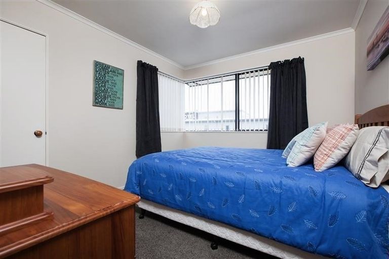 Photo of property in 4 Frank Wilson Terrace, Welbourn, New Plymouth, 4312