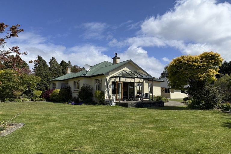 Photo of property in 68 Allan Road, Waikoura, Otautau, 9682