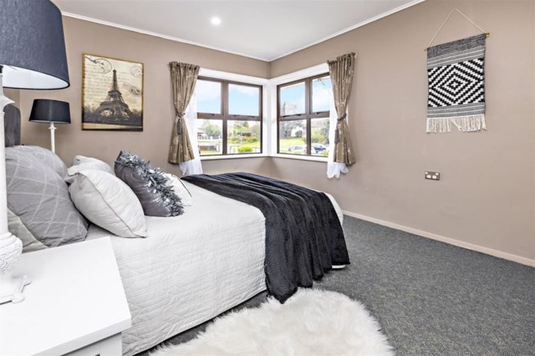 Photo of property in 1/55 Mcannalley Street, Manurewa East, Auckland, 2102