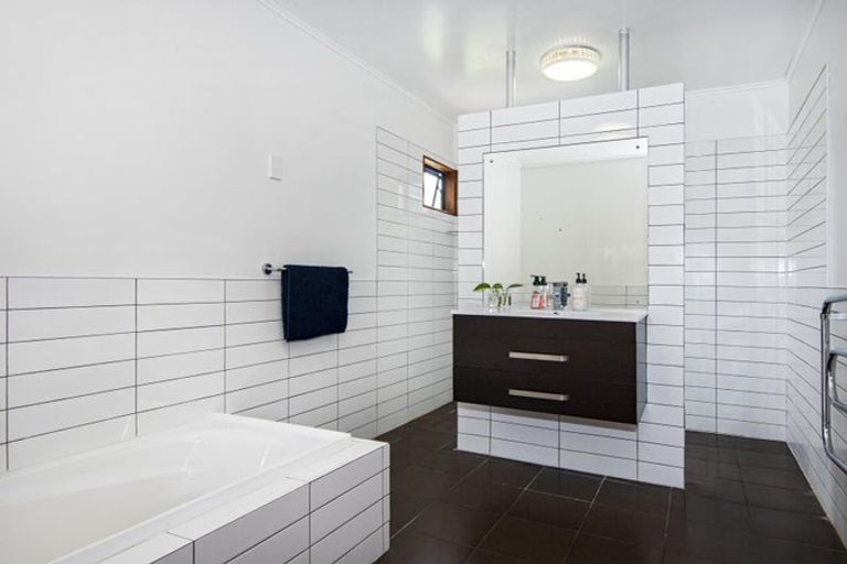 Photo of property in 78 Tawhai Place, Parahaki, Whangarei, 0112