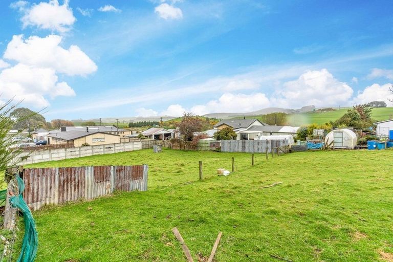 Photo of property in 11 Duncan Street, Tokanui, 9884