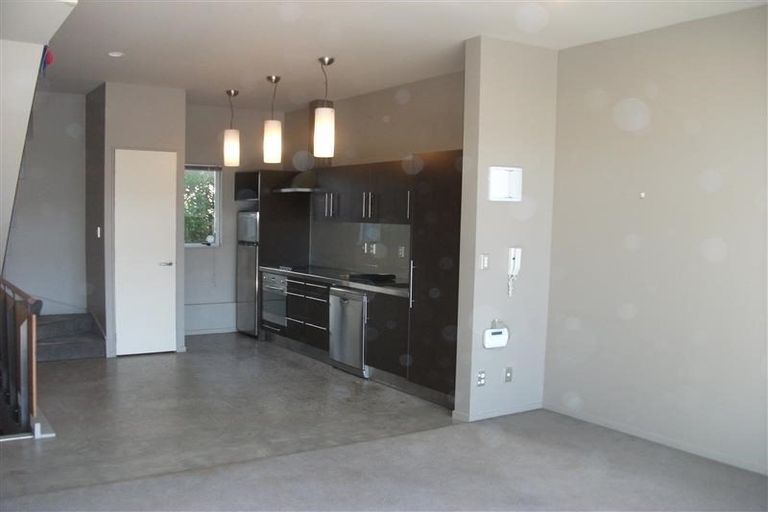 Photo of property in Mondrian Townhouses, 6/24 Hanson Street, Mount Cook, Wellington, 6021