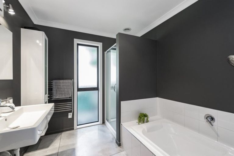 Photo of property in 5 Grenache Place, Rototuna, Hamilton, 3210