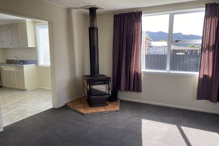 Photo of property in 2/109 Clouston Park Road, Clouston Park, Upper Hutt, 5018
