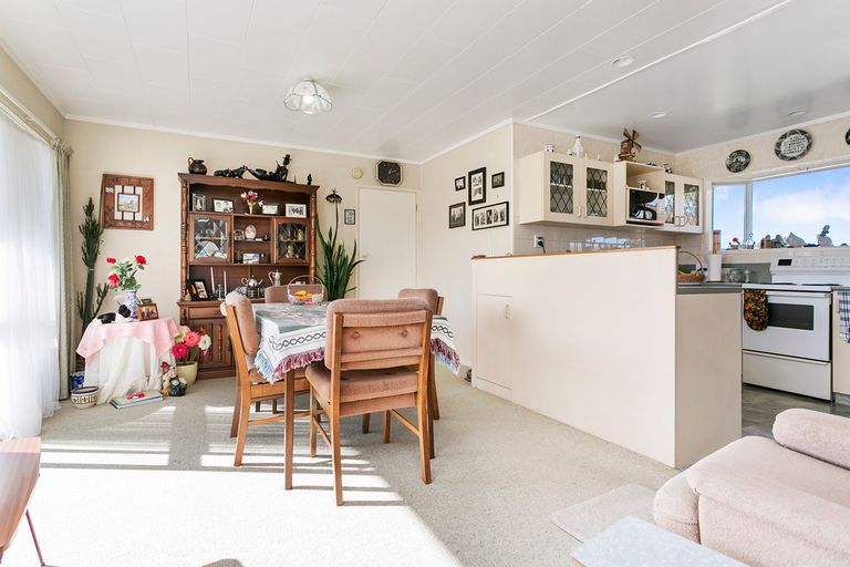 Photo of property in 37 Clarke Avenue, Te Aroha, 3320