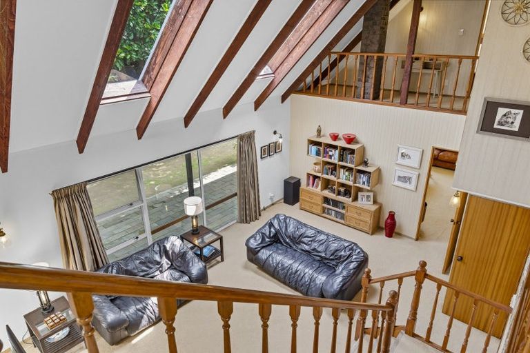 Photo of property in 335 Te Moana Road, Waikanae, 5036