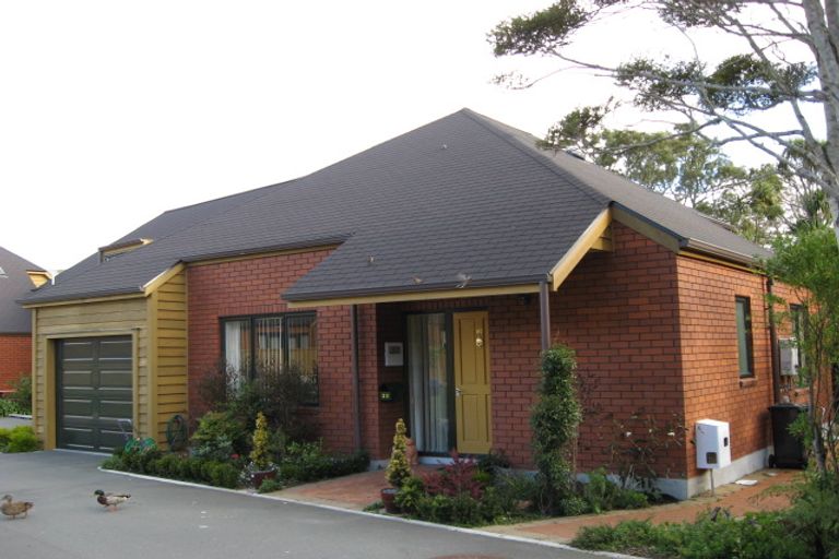 Photo of property in 20 Futuna Close, Karori, Wellington, 6012