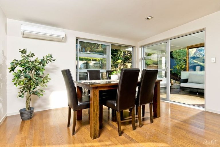 Photo of property in 51 Bannings Way, Hobsonville, Auckland, 0618