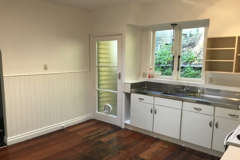 Photo of property in 10 Korimako Road, Days Bay, Lower Hutt, 5013