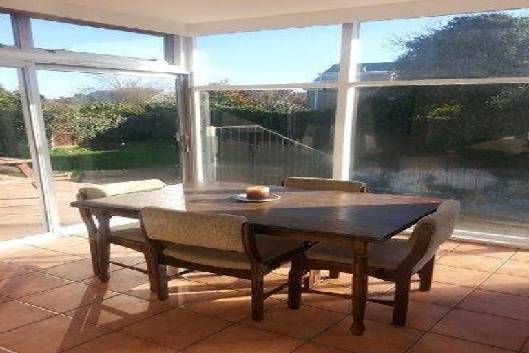 Photo of property in 137 Saint Albans Street, St Albans, Christchurch, 8014