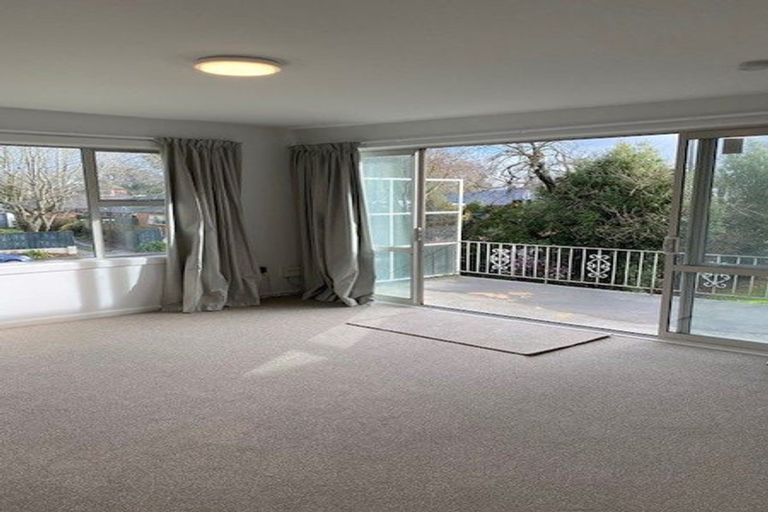 Photo of property in 1/48 Straven Road, Riccarton, Christchurch, 8011