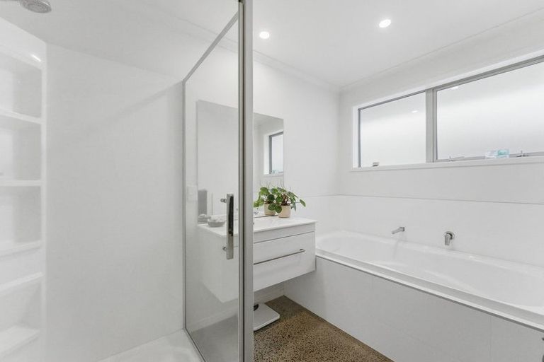 Photo of property in 9a Wicksteed Street, Vogeltown, New Plymouth, 4310