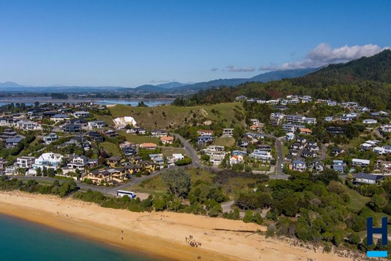 Photo of property in 8 Torlesse Drive, Kaiteriteri, Motueka, 7197
