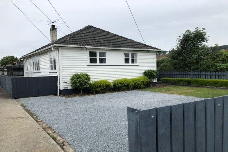 Photo of property in 19 Liverpool Street, Trentham, Upper Hutt, 5018
